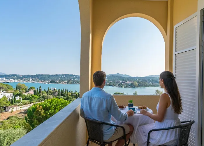 Elite Corfu Sea View 3*