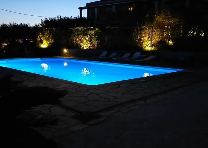 Elite Corfu Sea View Aparthotel Limni (Corfu)